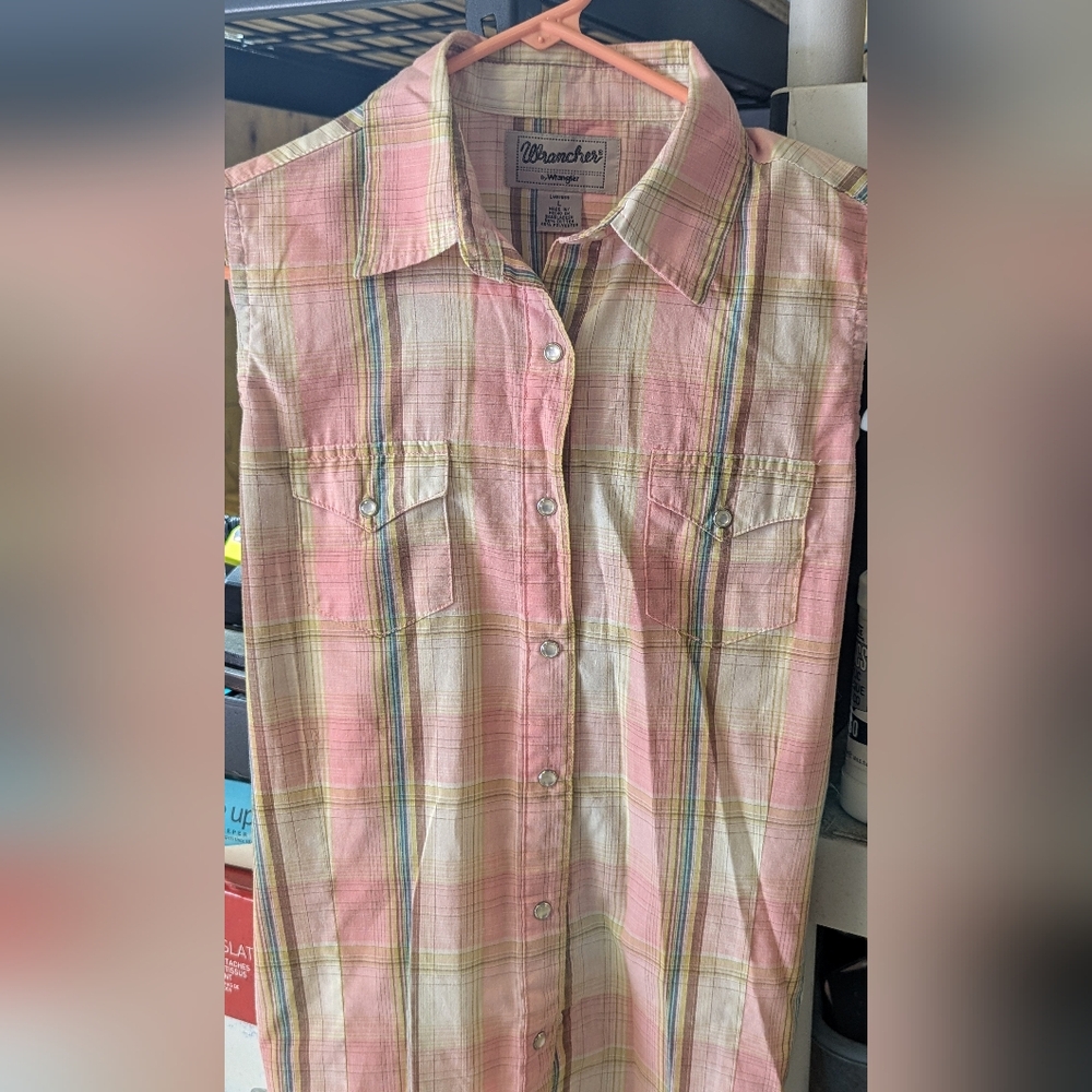 Wrangler Pink and Yellow Sleeveless Plaid Shirt